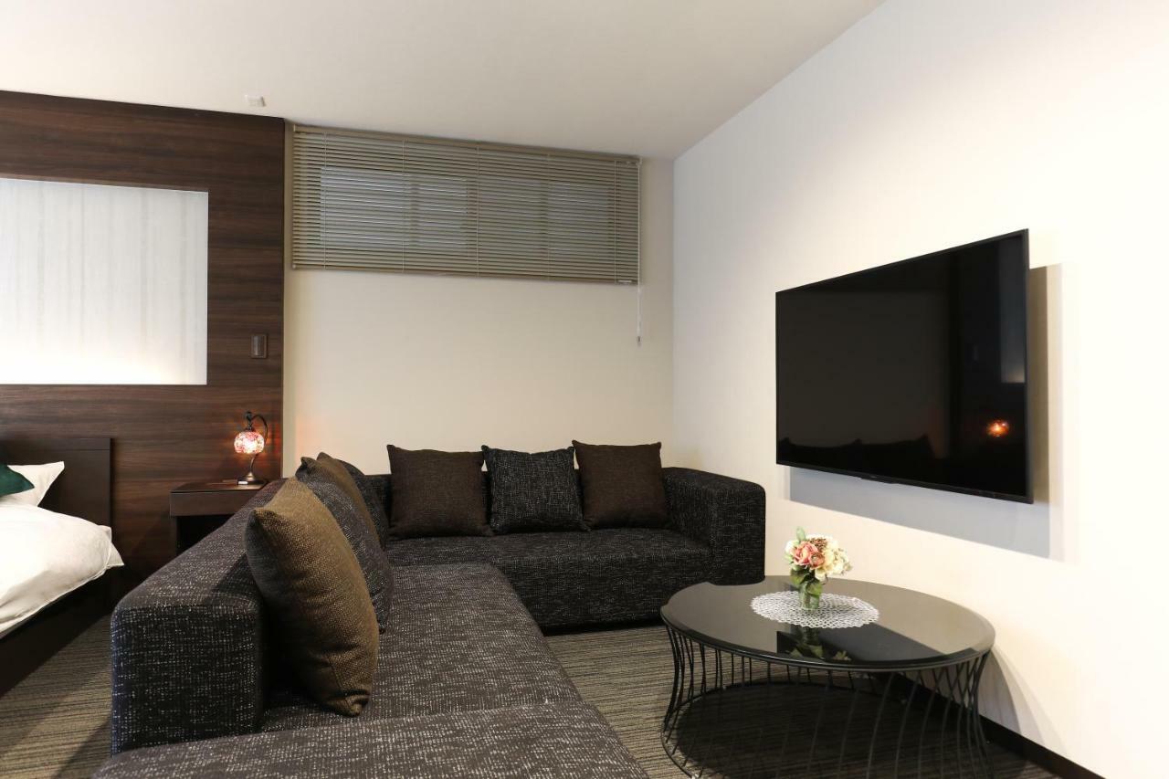 Grand Base Hakata Aparthotel Fukuoka  Eksteriør bilde