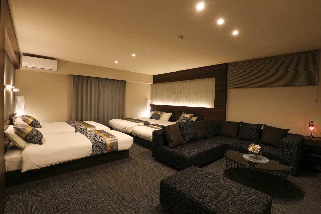 Grand Base Hakata Aparthotel Fukuoka  Eksteriør bilde
